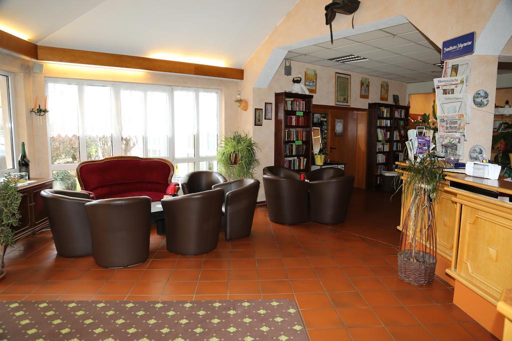 Hotel Taunus 4*